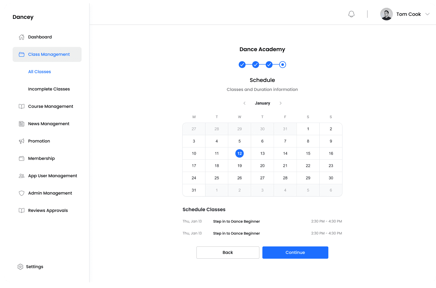 Schedule Overview — Manage your entire class schedule with intuitive drag-and-drop.